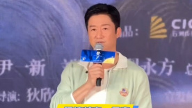 亚洲精品三级